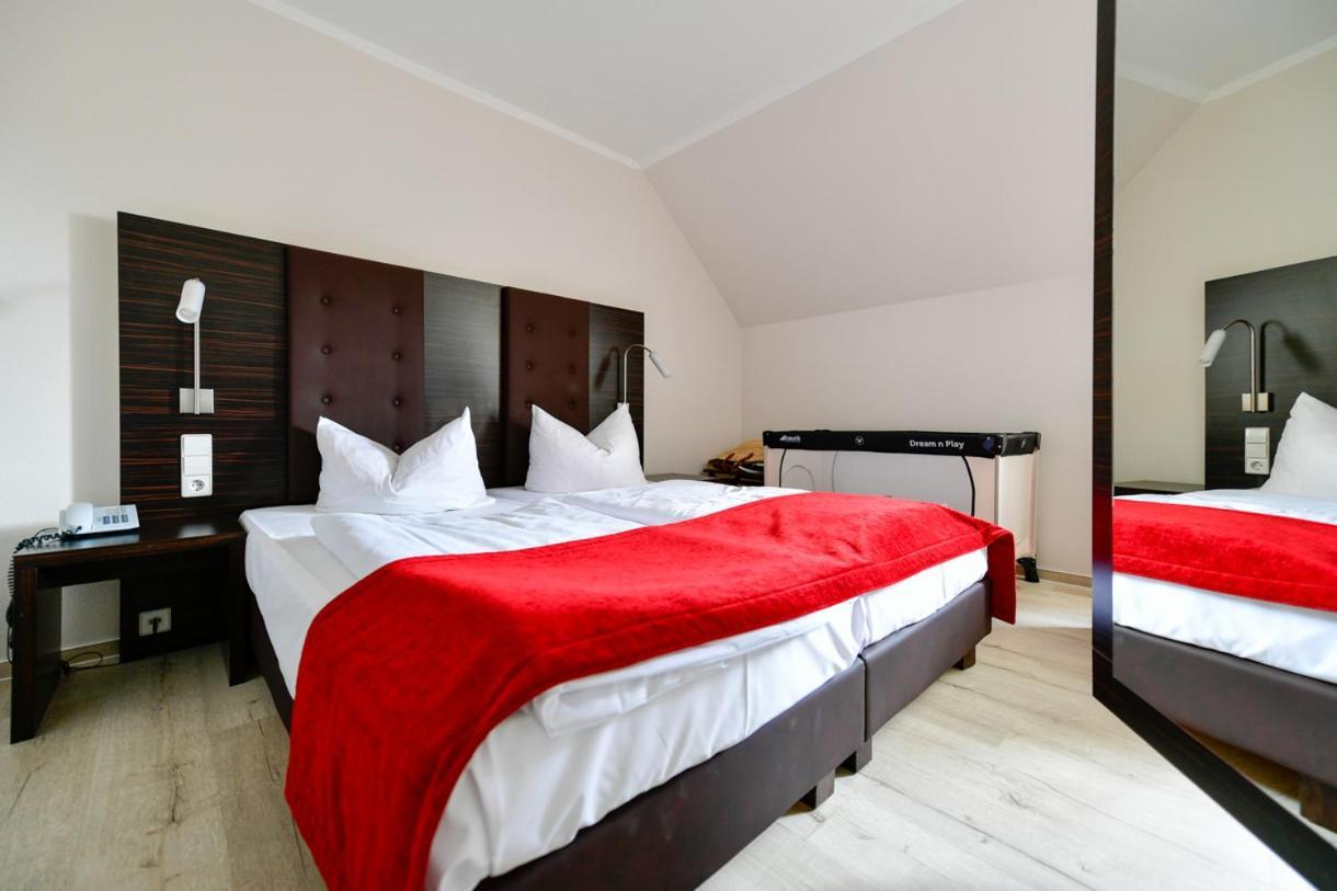 Landhotel Burg Im Spreewald - Resort & Spa Exterior photo