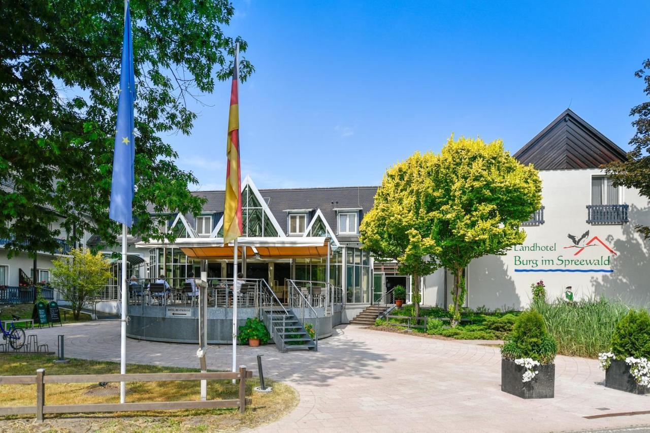 Landhotel Burg Im Spreewald - Resort & Spa Exterior photo