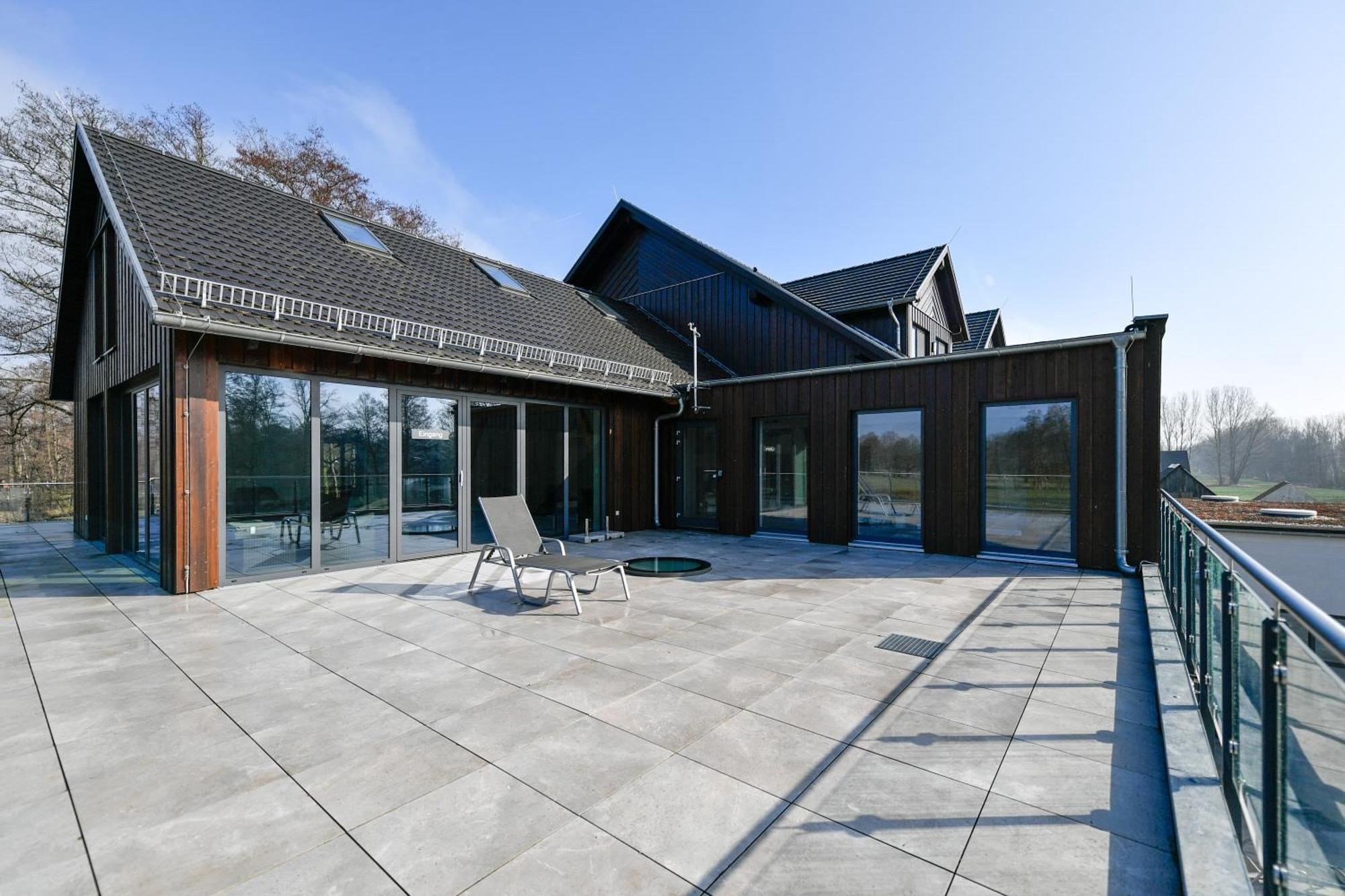 Landhotel Burg Im Spreewald - Resort & Spa Exterior photo