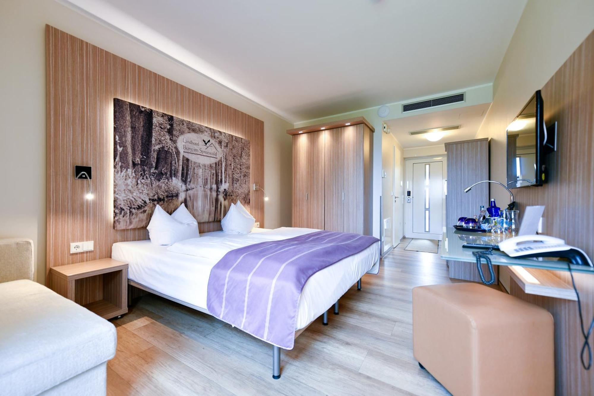 Landhotel Burg Im Spreewald - Resort & Spa Exterior photo